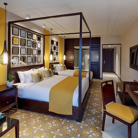 Allegro Hoi An . A Little Luxury Hotel & Spa Eksteriør billede A suite at the Taj Bengal
