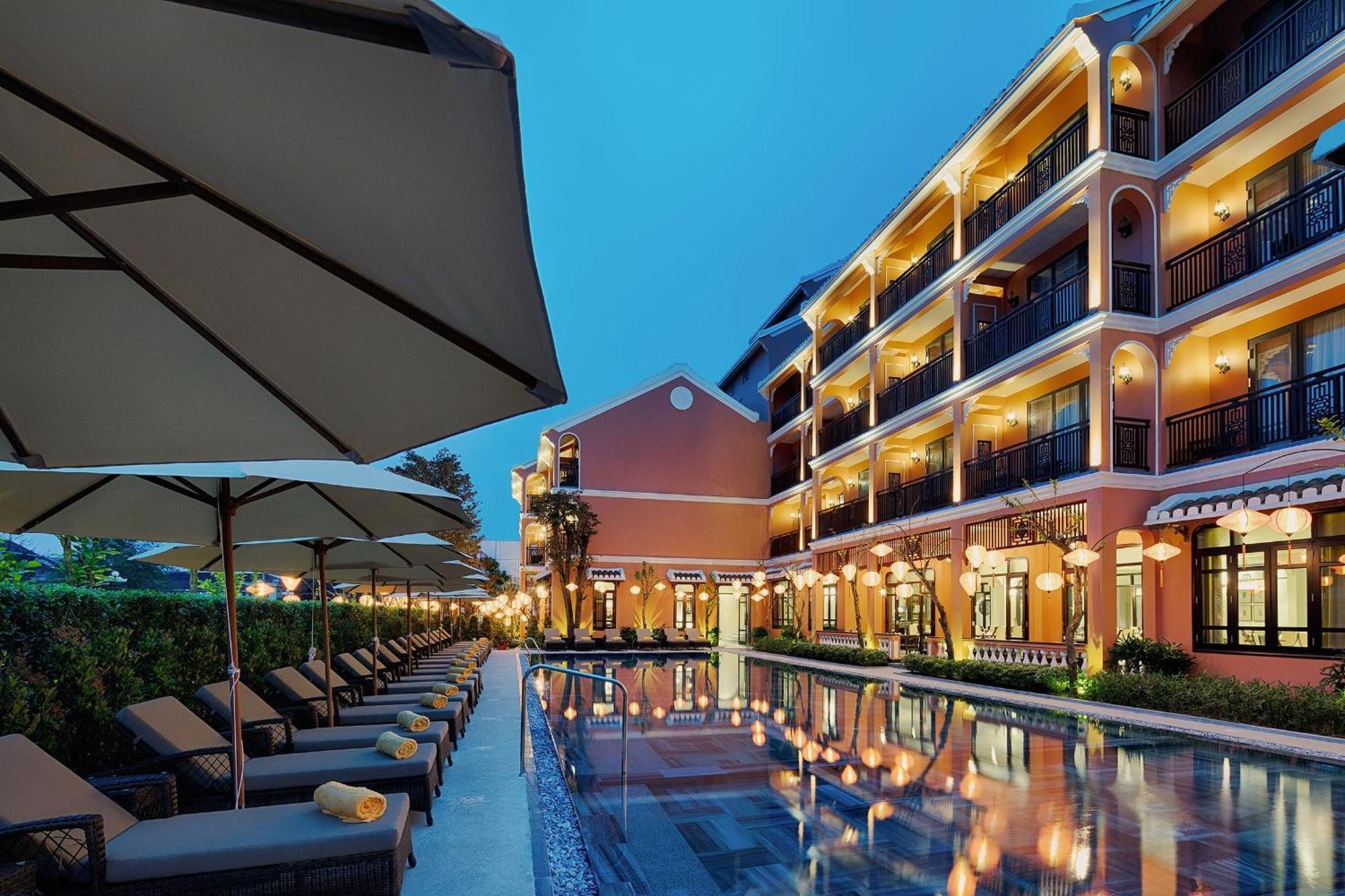Allegro Hoi An . A Little Luxury Hotel & Spa Eksteriør billede The Riverview Pool at The River